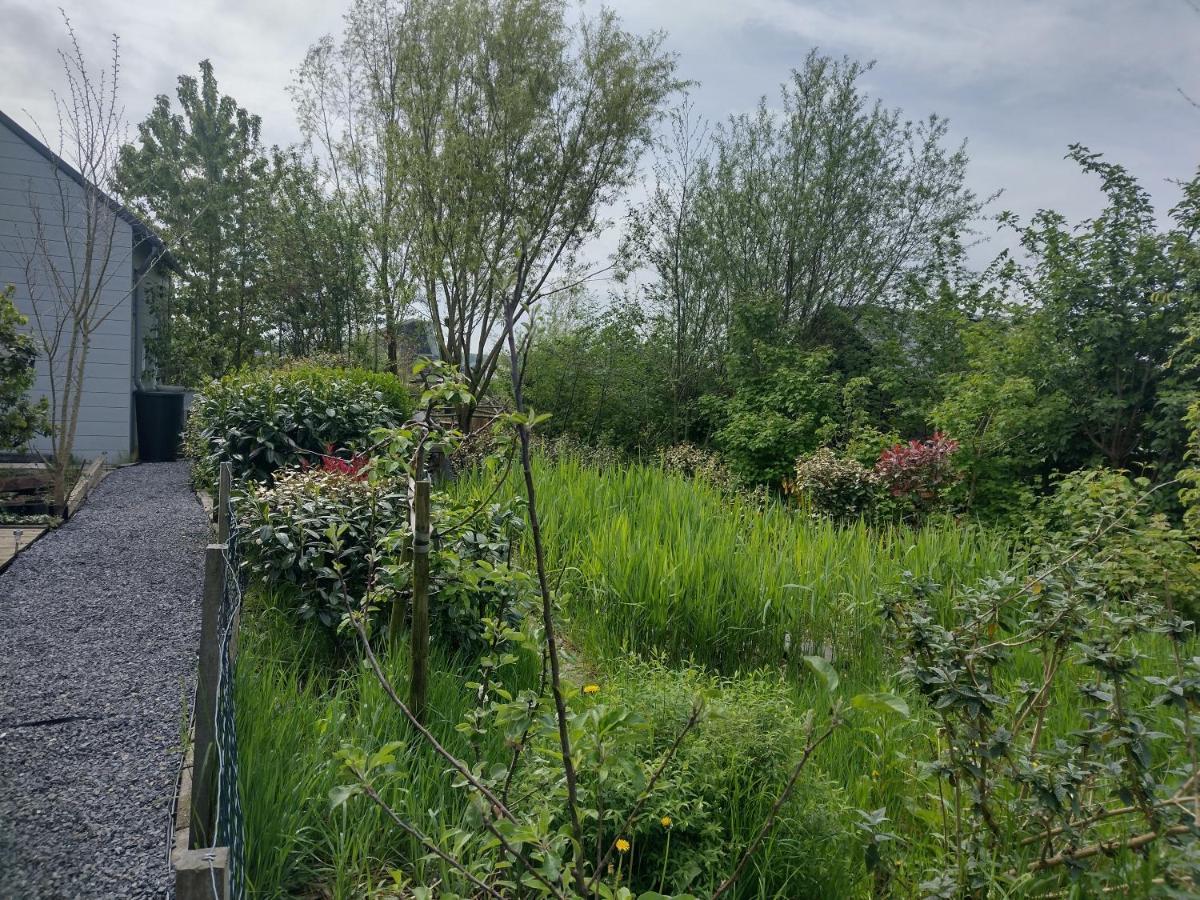 Tuinhuisje In Het Groen Almere Exterior foto
